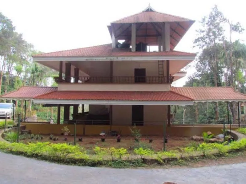 Peter'S Coffee Creek Nature Resort Meppādi